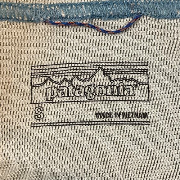 Patagonia Women’s Hooded Base Layer Pullover Blue Small Lightweight Stretch Top - Picture 3 of 10